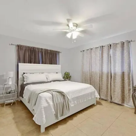 Villa Casa Punta Plata Pmi Unit 2904